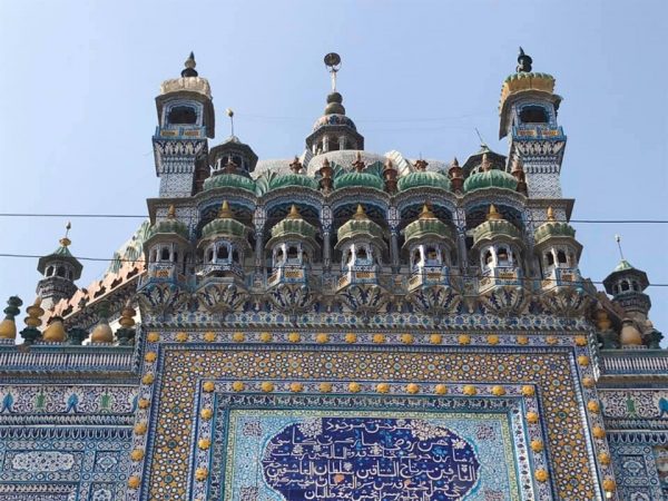 Explore Bhit Shah Shrine | Your Gateway To Karachi's Beauty