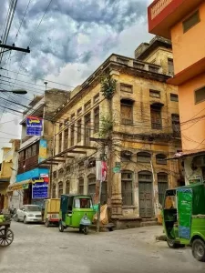 Visit Kalyan Das temple in Kohati Gate